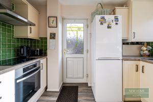 Photo 14- click for photo gallery